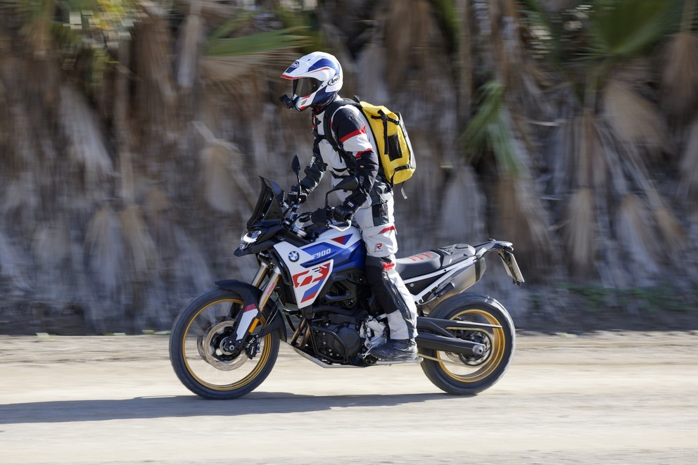 BMW F 900 GS první test 2024 - Obrázek 76