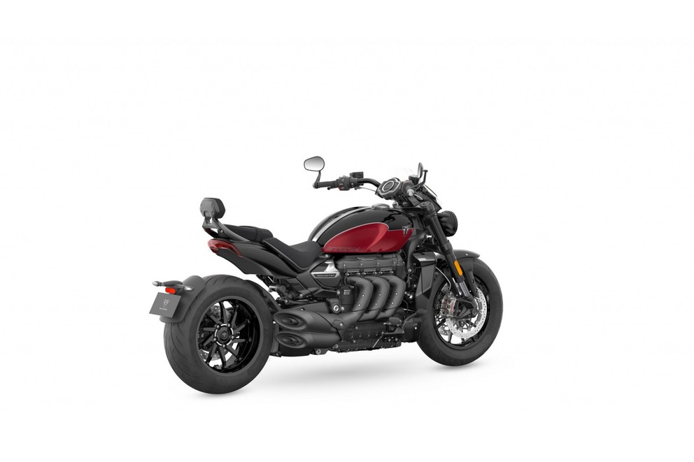 Triumph Rocket 3 R Storm och Rocket 3 GT Storm 2024 - Bild 37