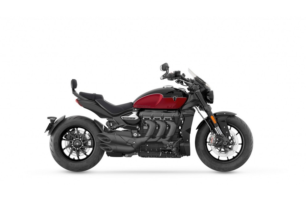 Triumph Rocket 3 R Storm und Rocket 3 GT Storm 2024 - Slika 24