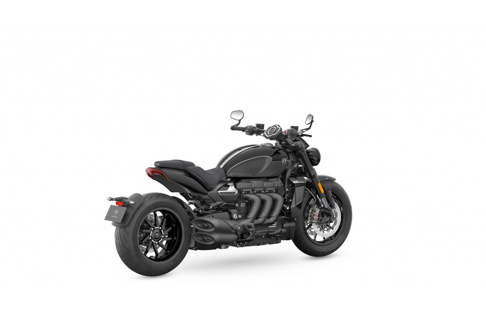 Triumph Rocket 3 R Storm och Rocket 3 GT Storm 2024 - Bild 50