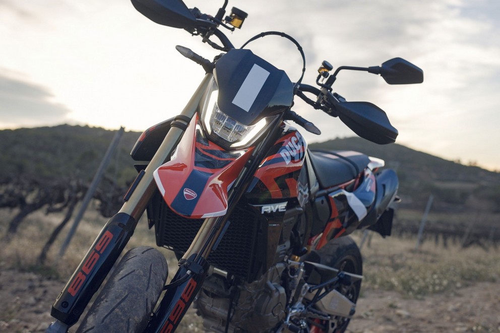 Ducati Hypermotard 698 Mono Alltags-Test 2024 - Bild 17
