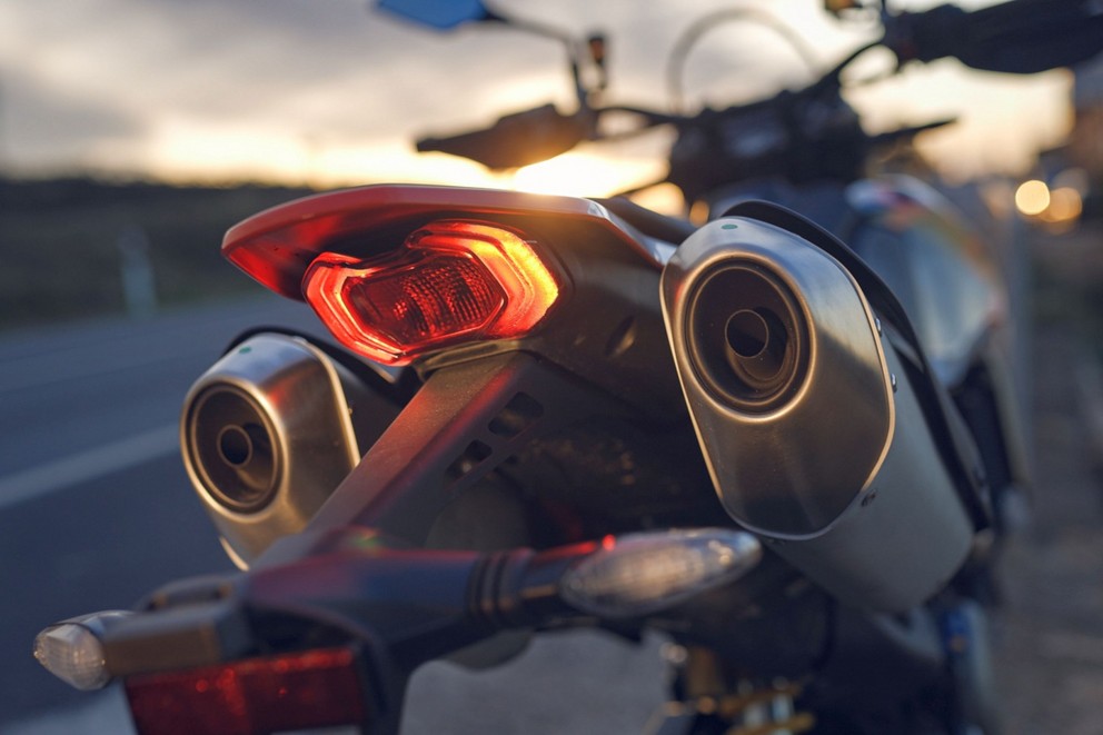 Ducati Hypermotard 698 Mono Alltags-Test 2024 - Bild 26