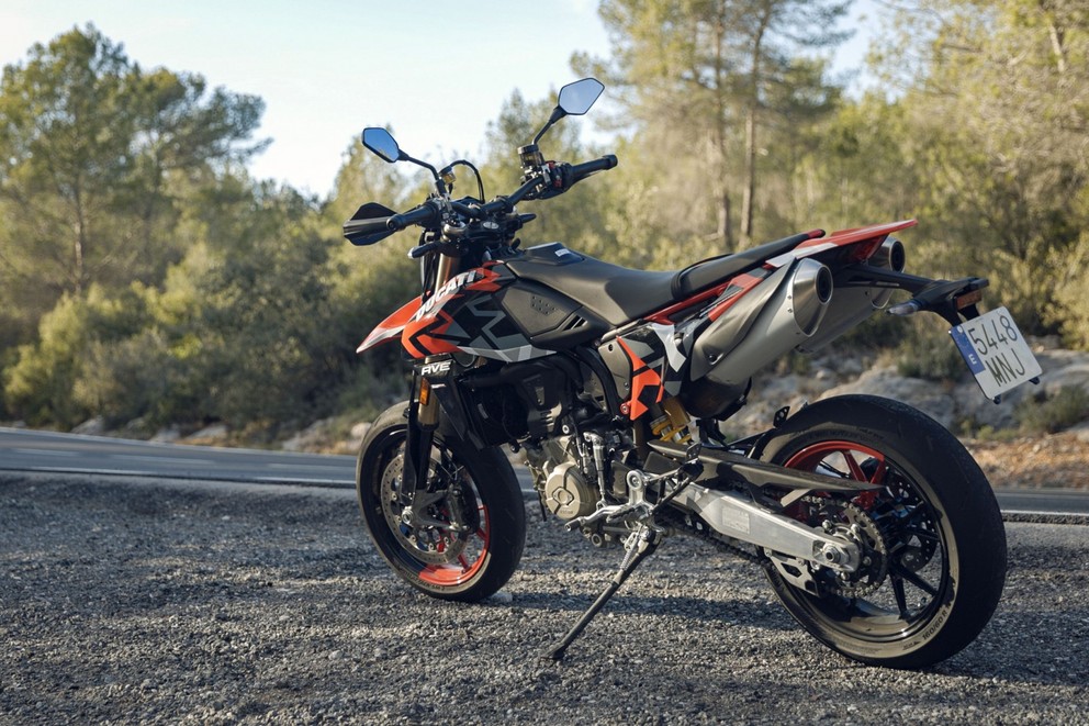 Ducati Hypermotard 698 Mono Alltags-Test 2024 - Bild 16