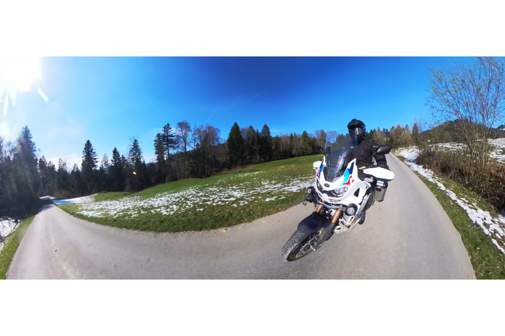 Honda Africa Twin Adventure Sports 2024 in Swiss Daily Test - Image 26