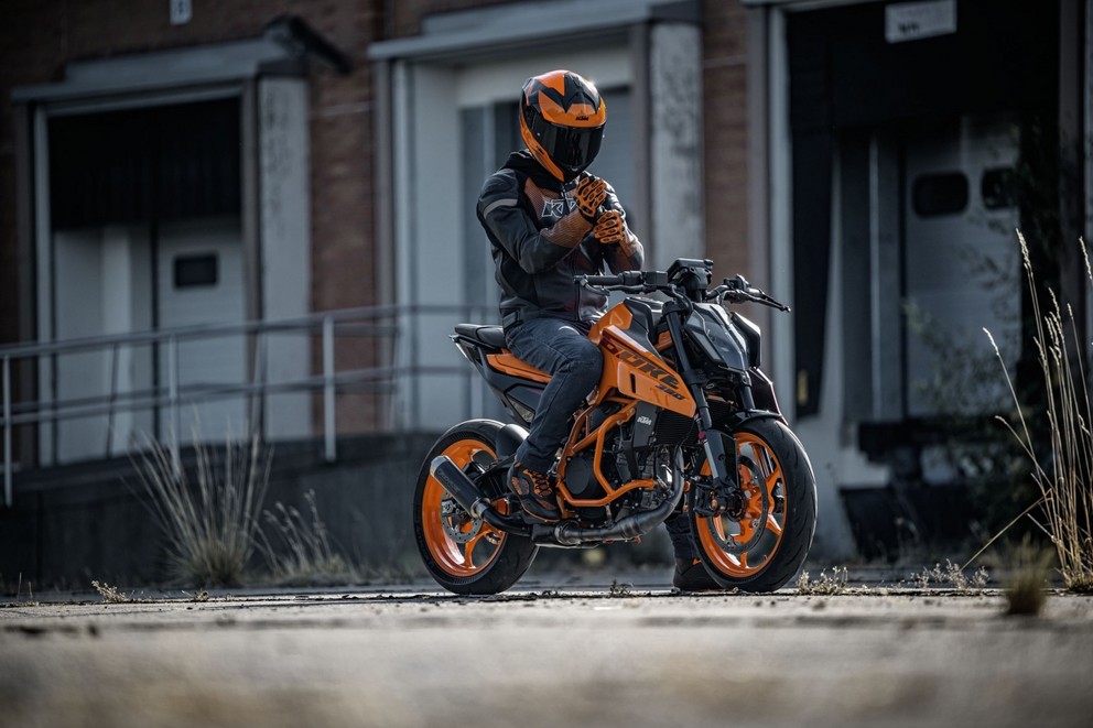 KTM 390 Duke 2024 - Bild 37