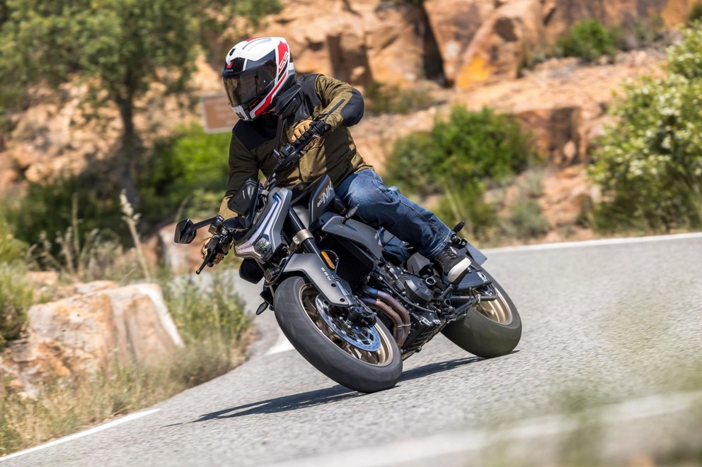 Test du casque de touring sport Schuberth S3 - Image 32