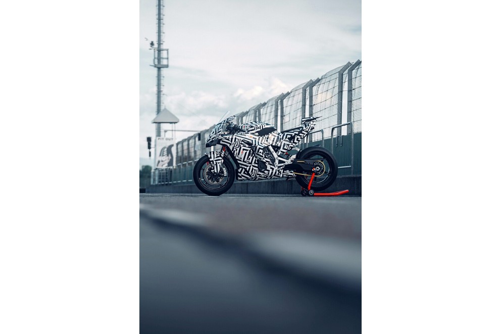 KTM 990 RC R - enfin la sportive pur-sang pour la route ! - Image 4