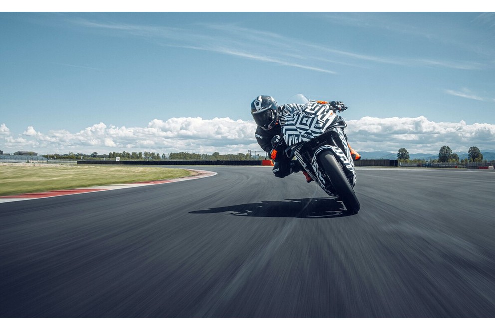 KTM 990 RC R - napokon pravi sportski motocikl za cestu! - Slika 8