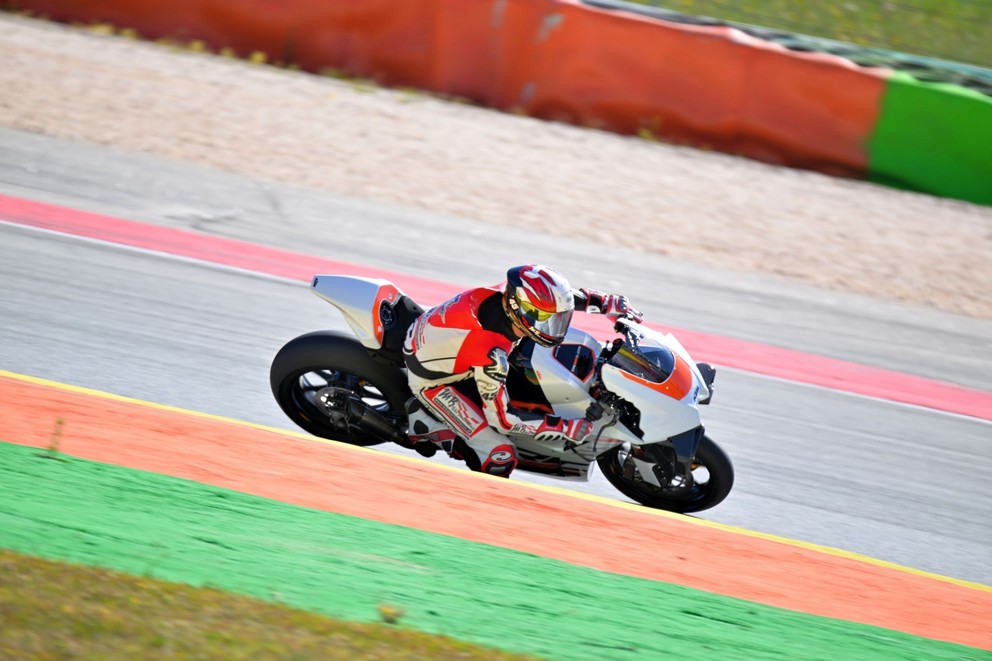 KTM RC 8C Test 2024 - really "Ready to Race"? - Image 6