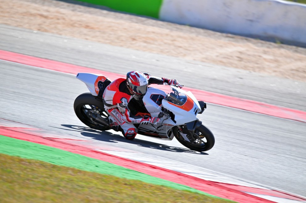 KTM RC 8C Test 2024 - really "Ready to Race"? - Image 15