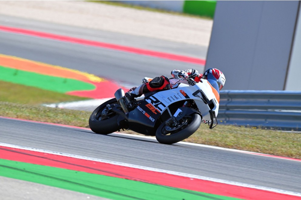 KTM RC 8C Test 2024 - really "Ready to Race"? - Image 25