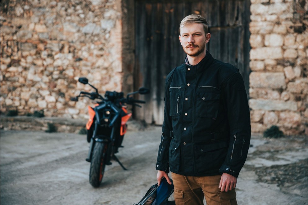 Modeka Matlock & Brandon Cargo Jeans - Městský motocyklový outfit - Obrázek 30