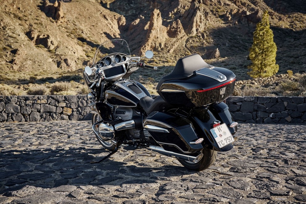 Touring Motorcycles 2024: The Best Models for Long Distances - Image 17