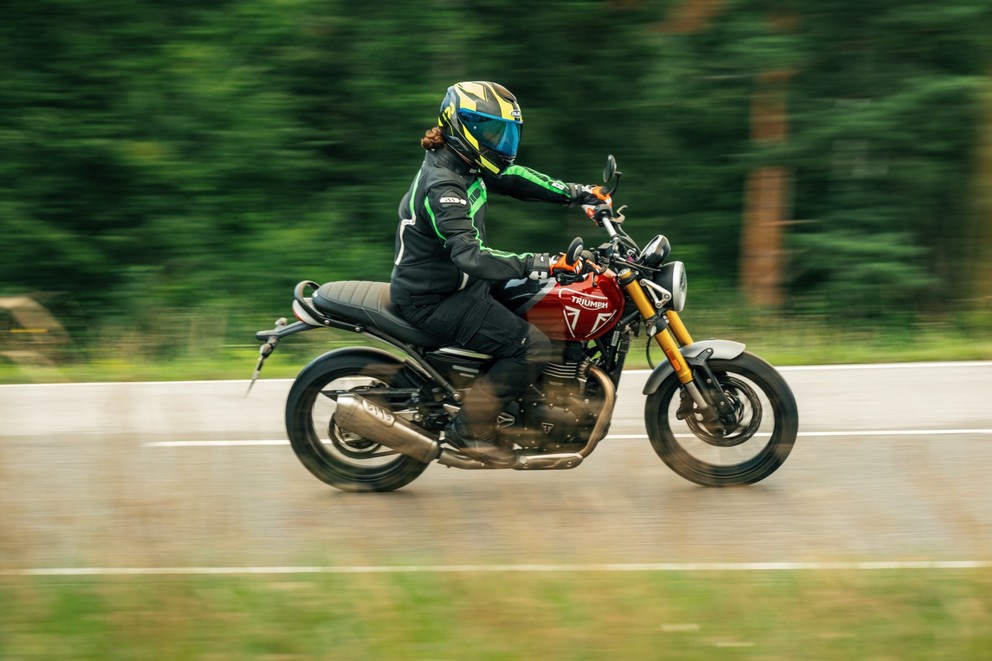 Triumph Speed 400 - Agility and Fun Factor - Image 1