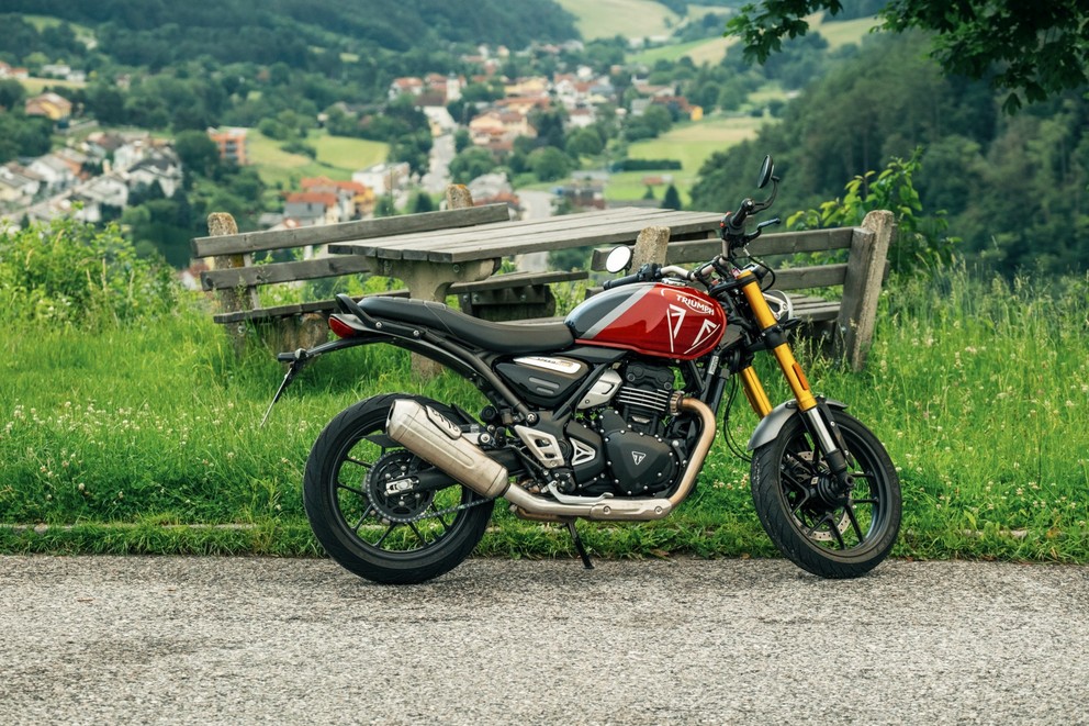Triumph Speed 400 - Agility and Fun Factor - Image 2