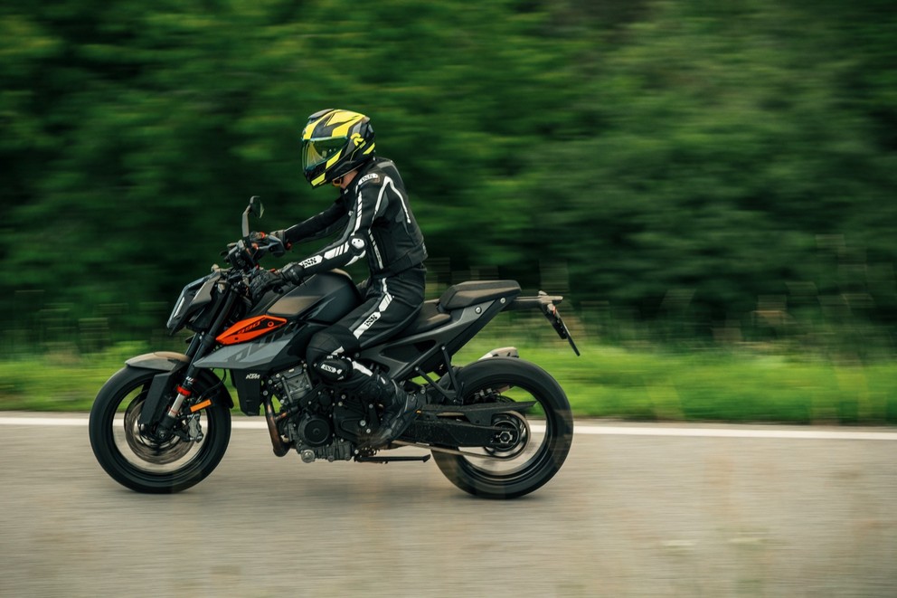 Nakedbike Test 2024 - 10 motoren in de test - Alle ervaringen in een oogopslag - afbeelding 39