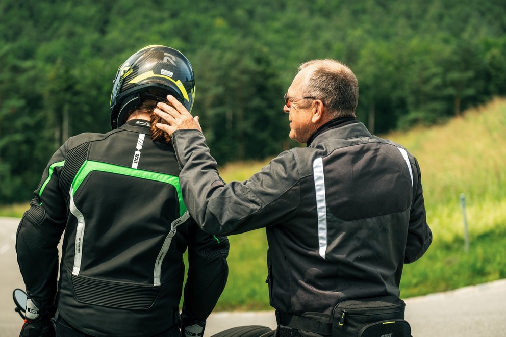 Test nakedbiků 2024 - 10 motocyklů v testu - Všechny zkušenosti v přehledu - Obrázek 47