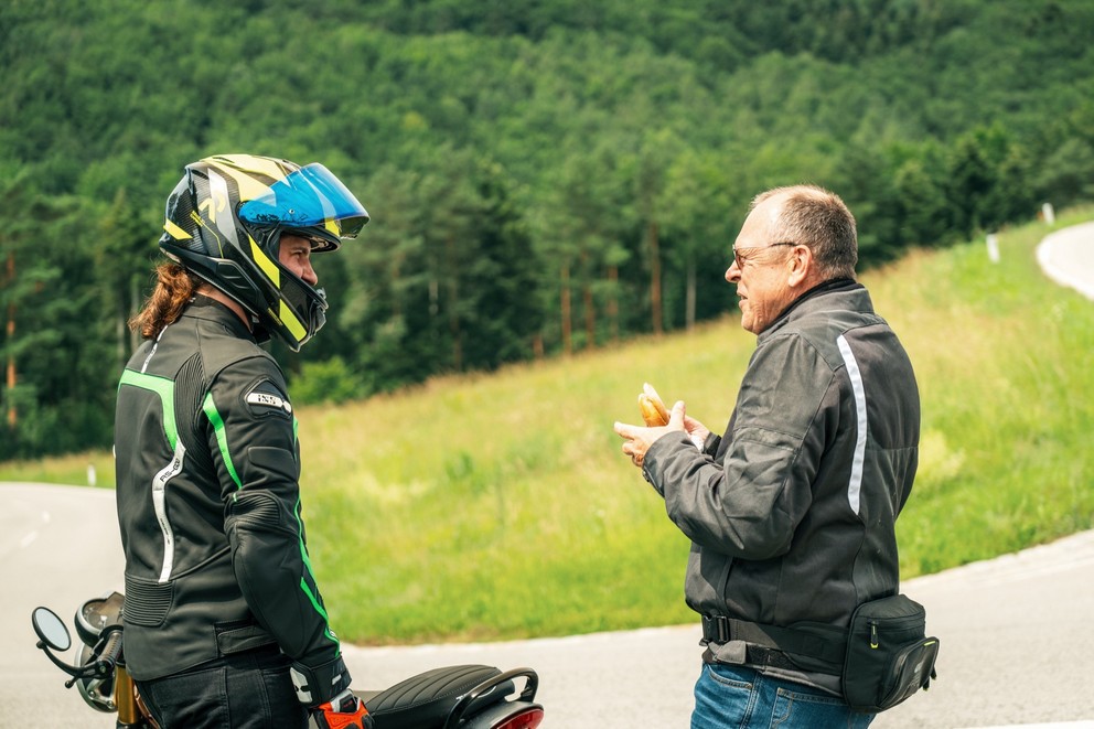 Test nakedbiků 2024 - 10 motocyklů v testu - Všechny zkušenosti v přehledu - Obrázek 43