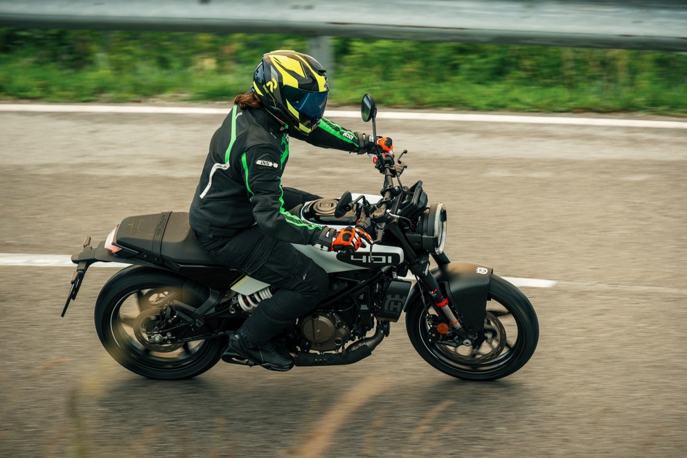 Nakedbike Test 2024 - 10 motoren in de test - Alle ervaringen in een oogopslag - afbeelding 87