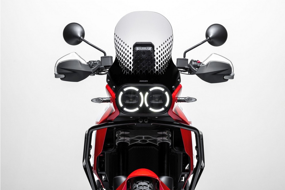 Ducati DesertX Discovery 2024 - Imagem 15