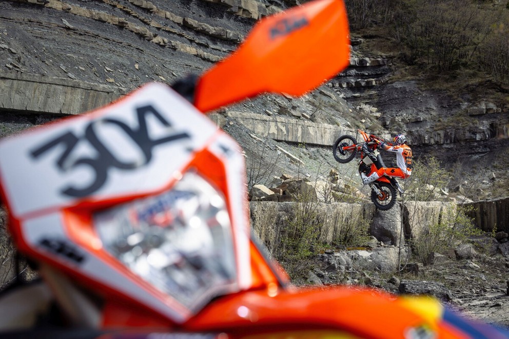 KTM 300 EXC HARDENDURO 2025 - Imagen 13