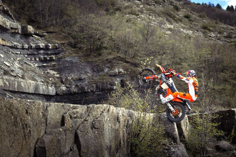 KTM 300 EXC HARDENDURO 2025 - Image 15