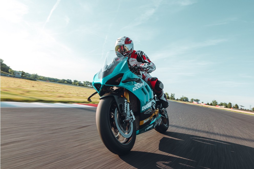 Ducati Panigale V4 Racebike Projekat 2024 - Слика 43