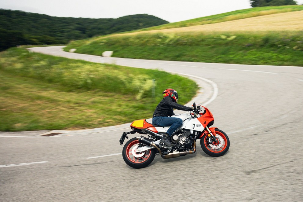 Yamaha XSR900 GP 2024 Test on the Country Road - Image 2