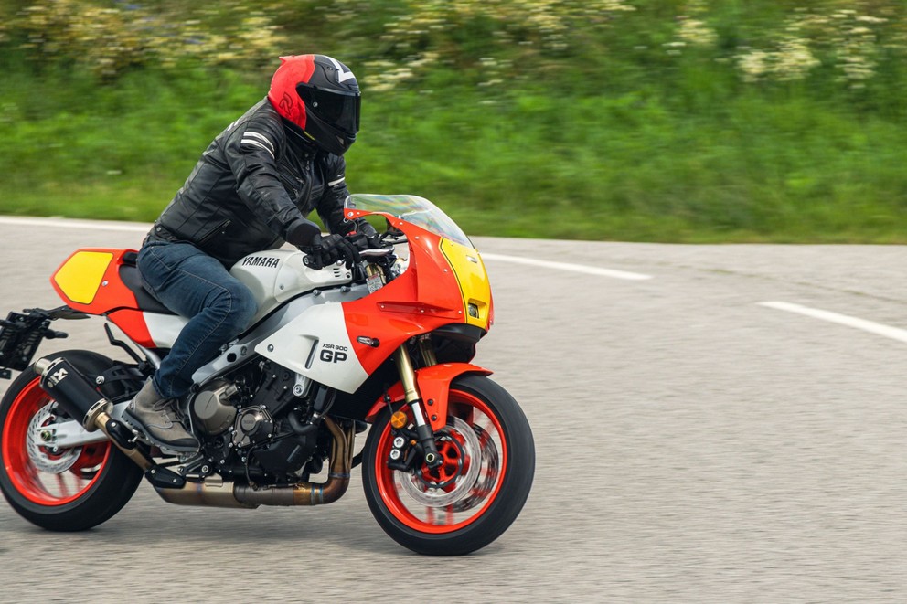 Yamaha XSR900 GP 2024 Test on the Country Road - Image 25