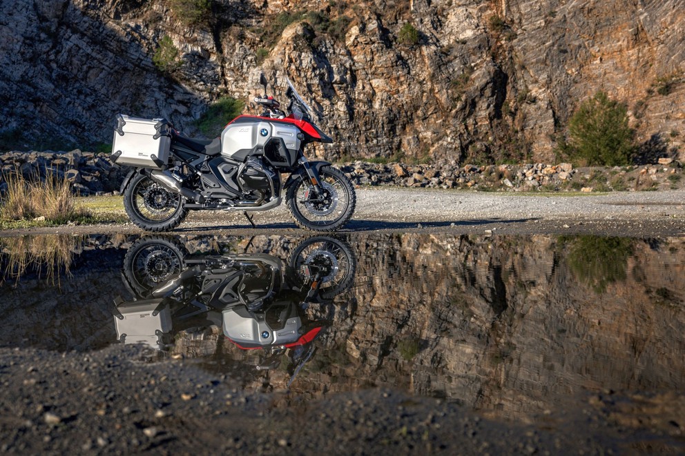 BMW R 1300 GS Adventure 2025 - Слика 38