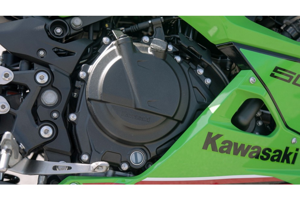 Test de la Kawasaki Ninja 500 SE 2024 : Une sportive accessible pour les débutants A2 - Image 42