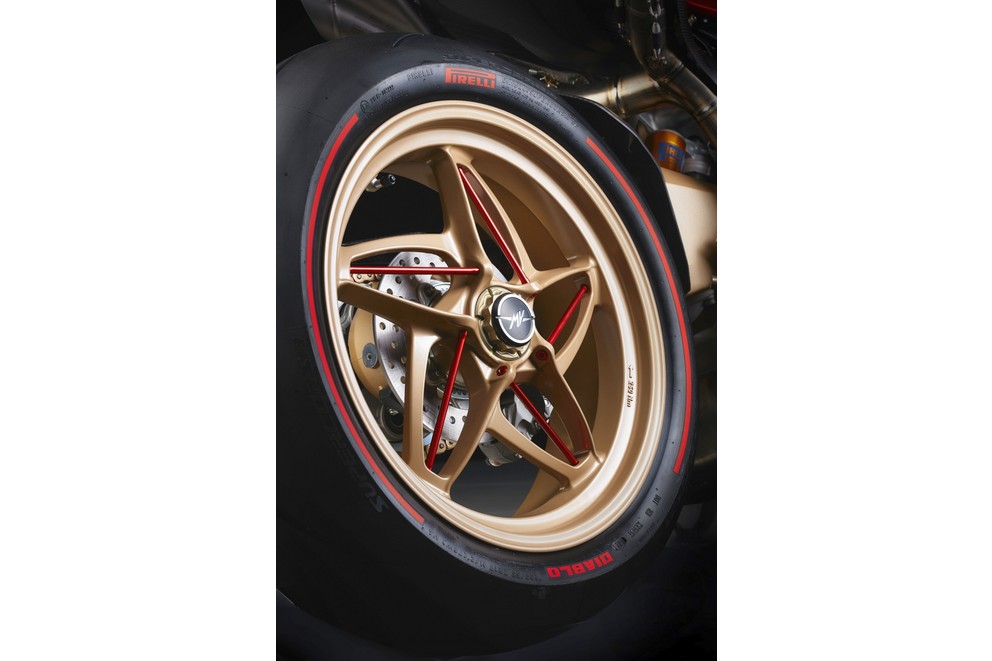 MV Agusta Superveloce 1000 Serie Oro 2024 - Image 44