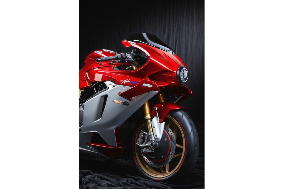 MV Agusta Superveloce 1000 Serie Oro 2024 - Слика 47