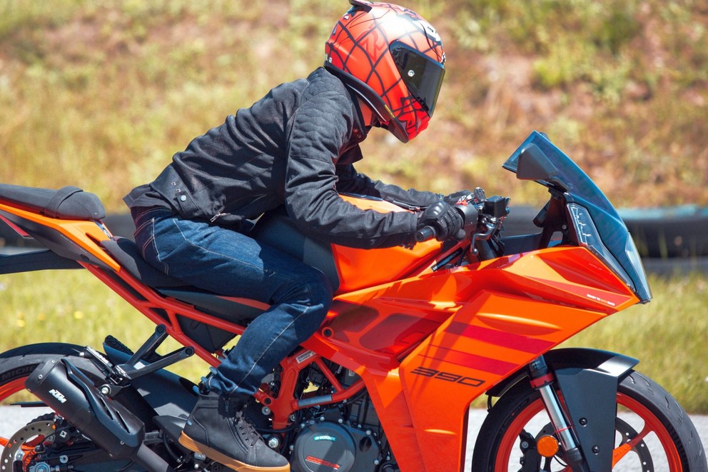 KTM RC 390 Teszt 2024 - Kép 44