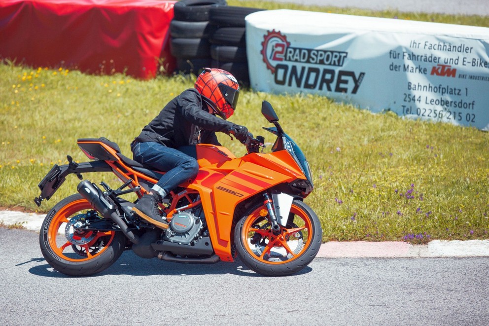 Test KTM RC 390 2024 - Slika 47