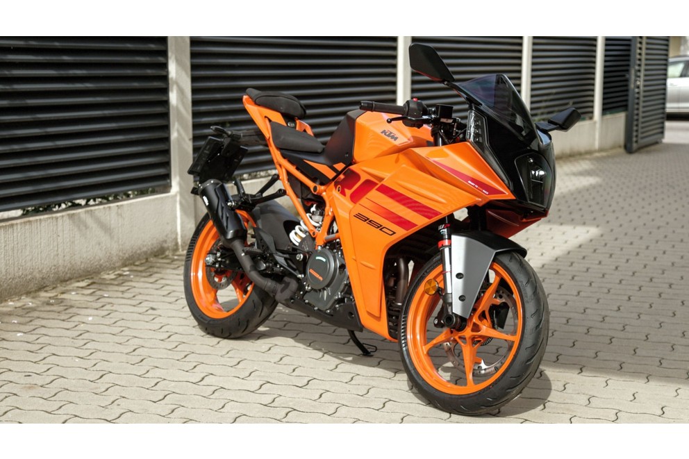 Test KTM RC 390 2024 - Obrázek 12