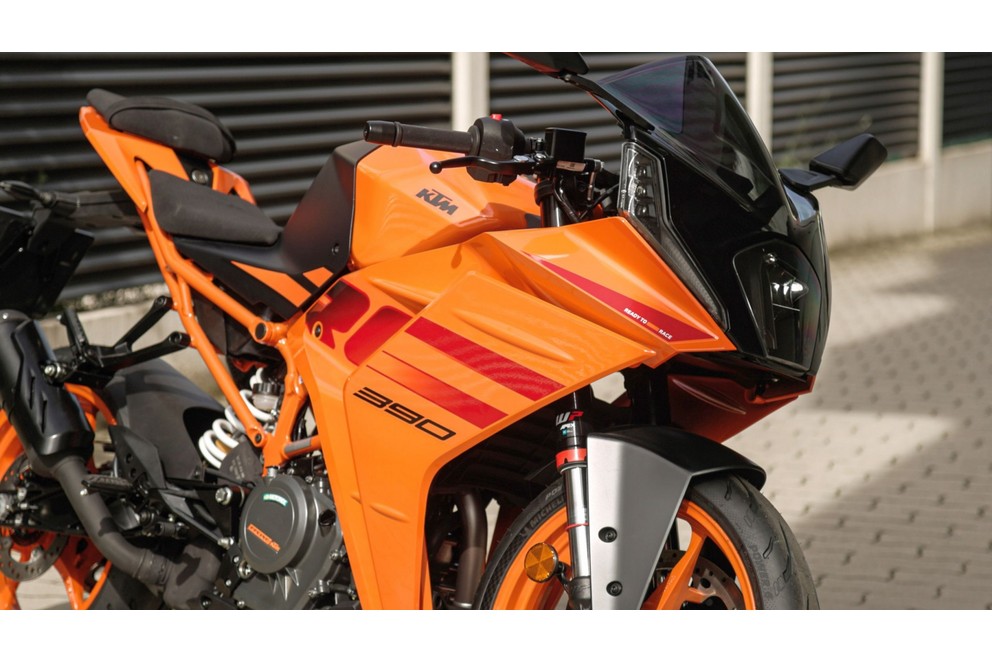 Teste da KTM RC 390 2024 - Imagem 15