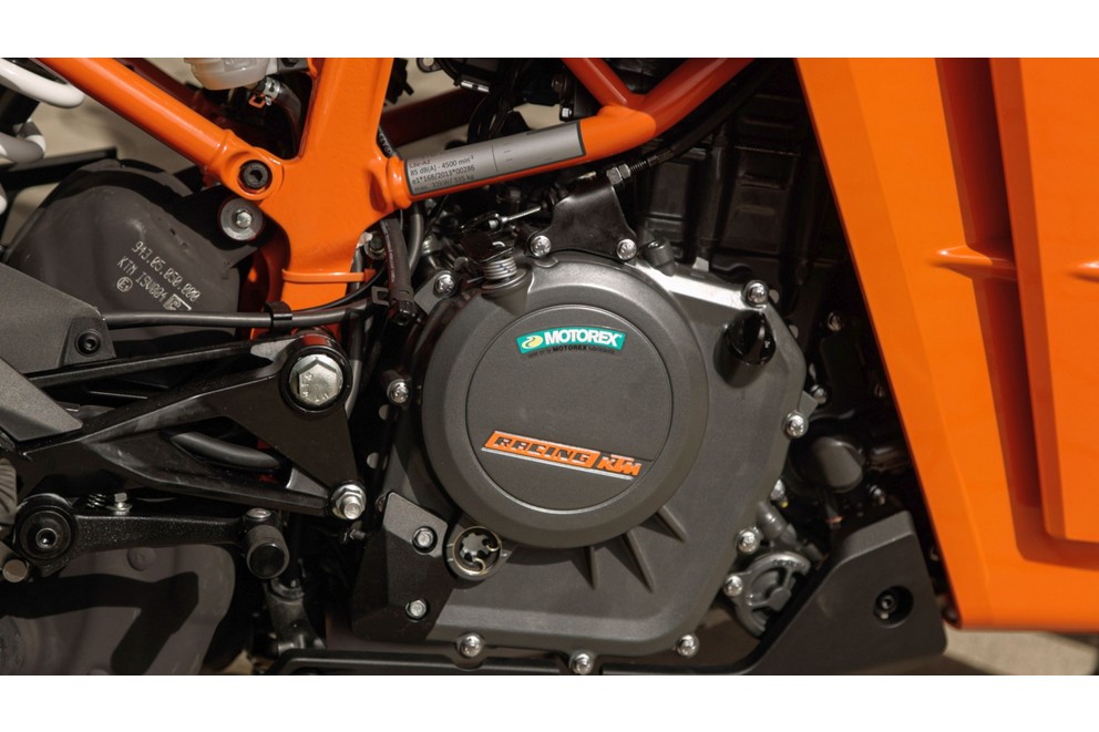 Prueba de la KTM RC 390 2024 - Imagen 6