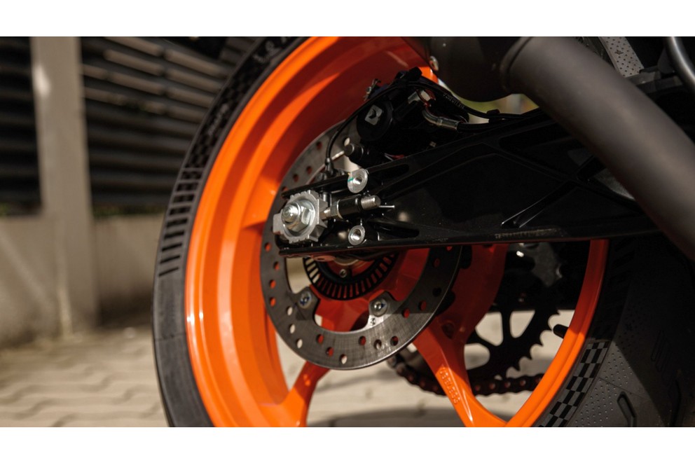 Prueba de la KTM RC 390 2024 - Imagen 34