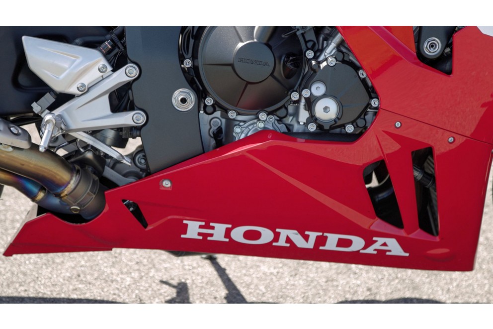 Teste da Honda Fireblade SP 2024 na estrada - Imagem 47