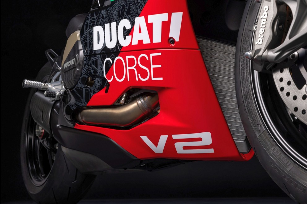 Ducati Panigale V2 Superquadro Final Edition 2024 - Image 82