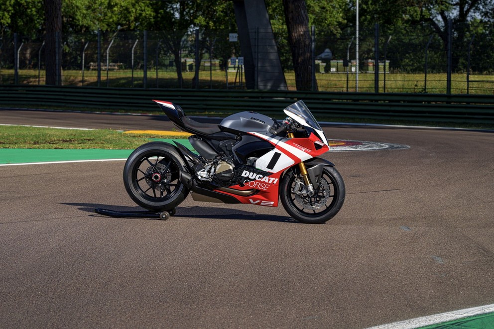 'Ducati Panigale V2 Superquadro Final Edition 2024' - Obrázek 35