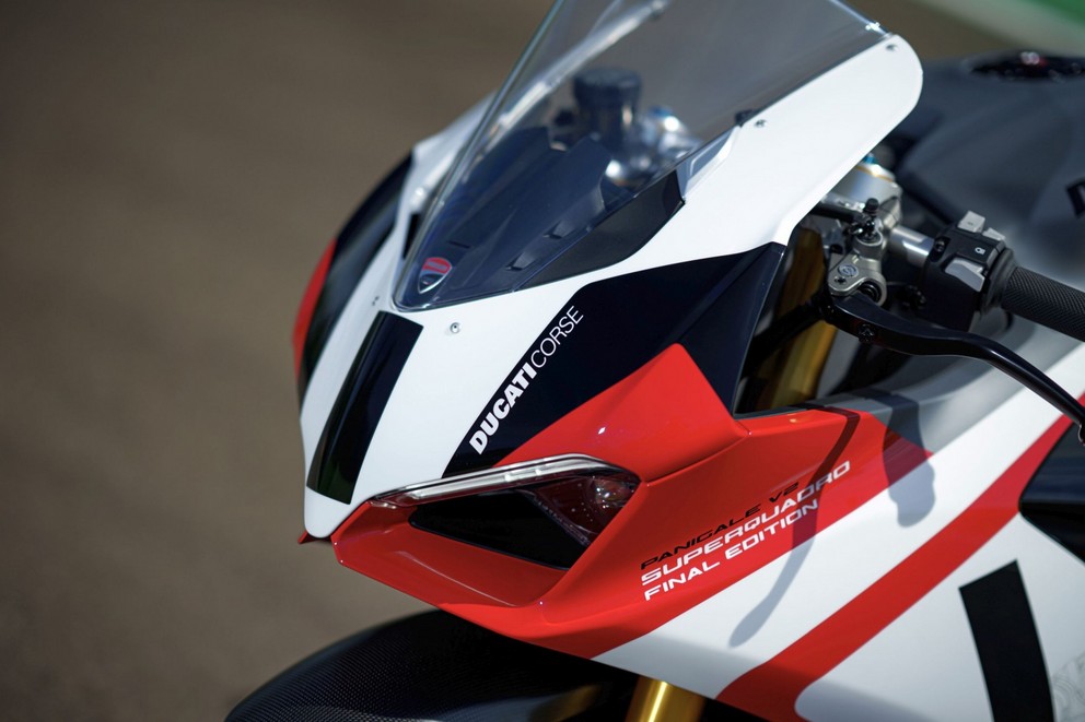 'Ducati Panigale V2 Superquadro Final Edition 2024' - Obrázek 12