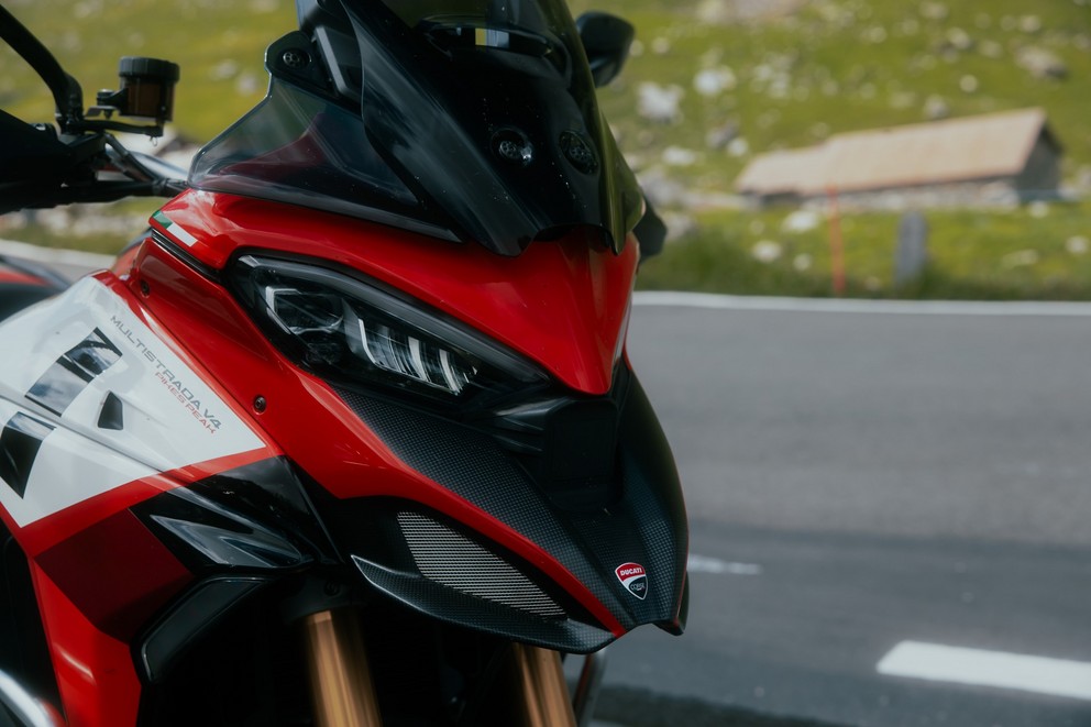 Prueba de la Ducati Multistrada V4 Pikes Peak en Suiza 2024 - Imagen 5