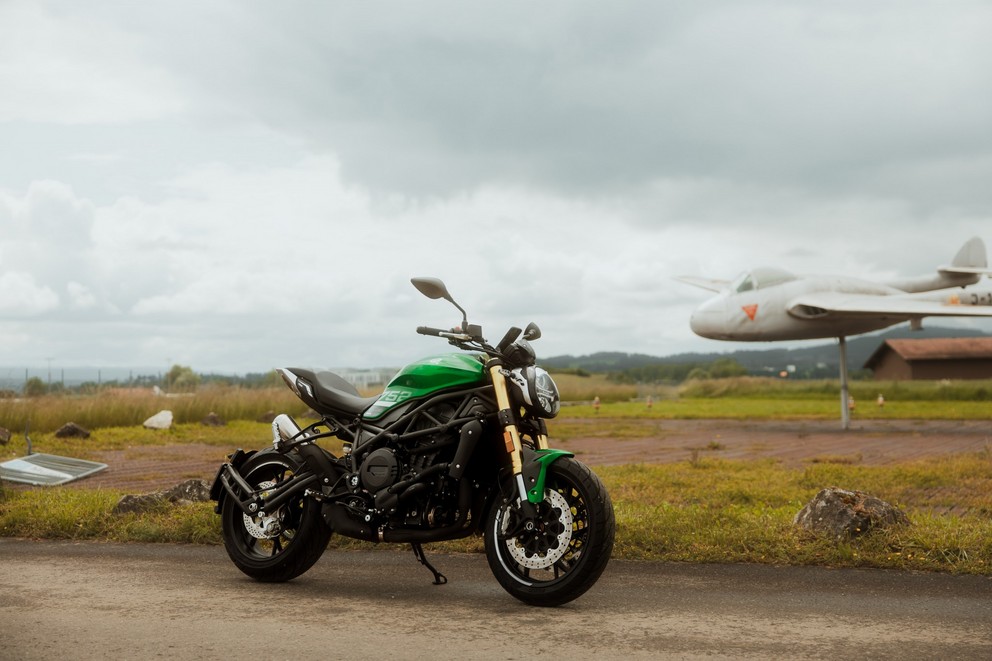 Benelli 752 S - Teste na Suíça Ocidental em 2024 - Imagem 29