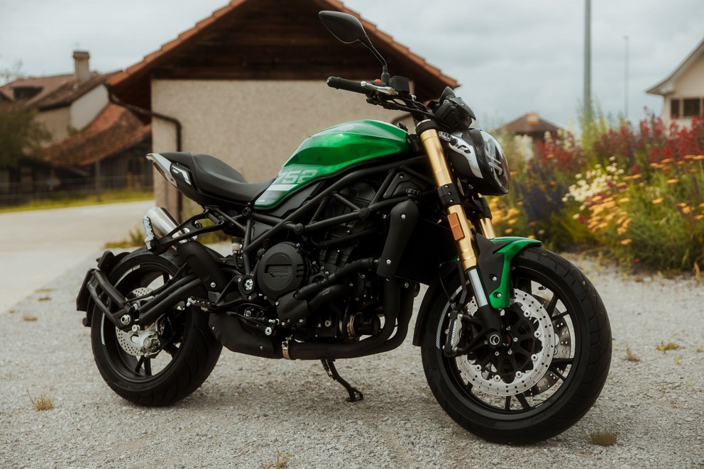 Benelli 752 S - Test in Western Switzerland in 2024 - Image 16