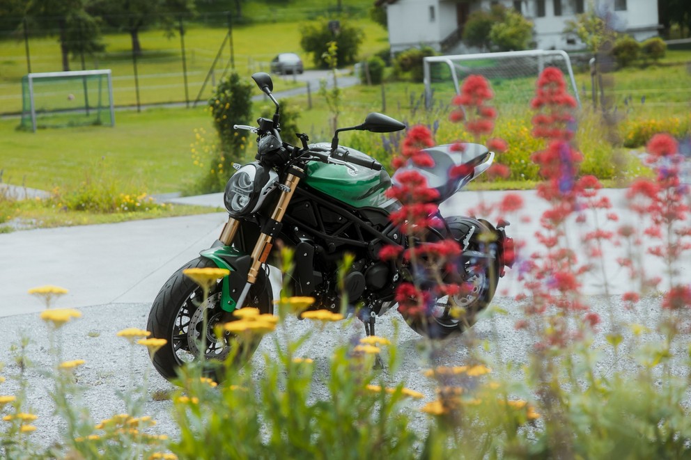 Benelli 752 S - Test in Western Switzerland in 2024 - Image 20