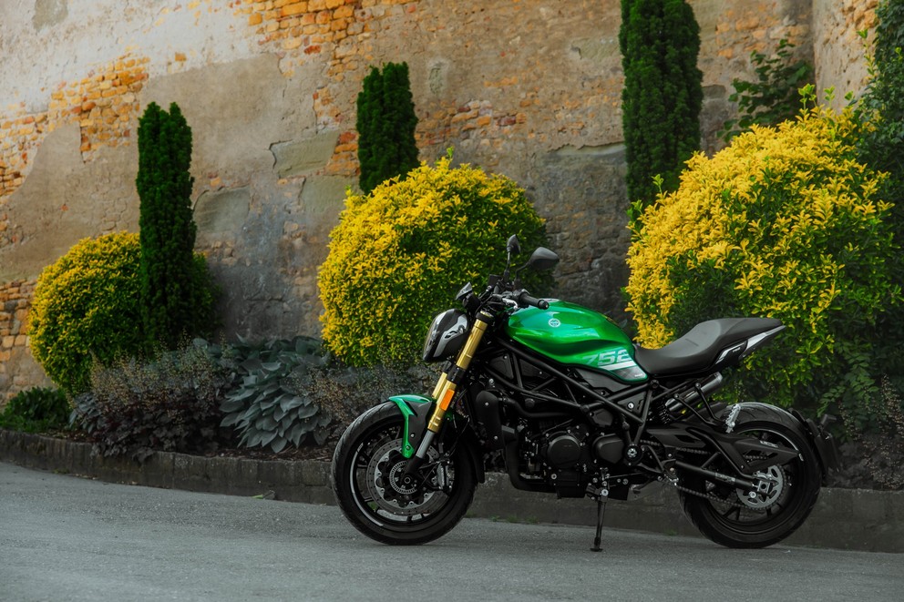 Benelli 752 S - 2024 Yılında Batı İsviçre'de Test - Resim 22