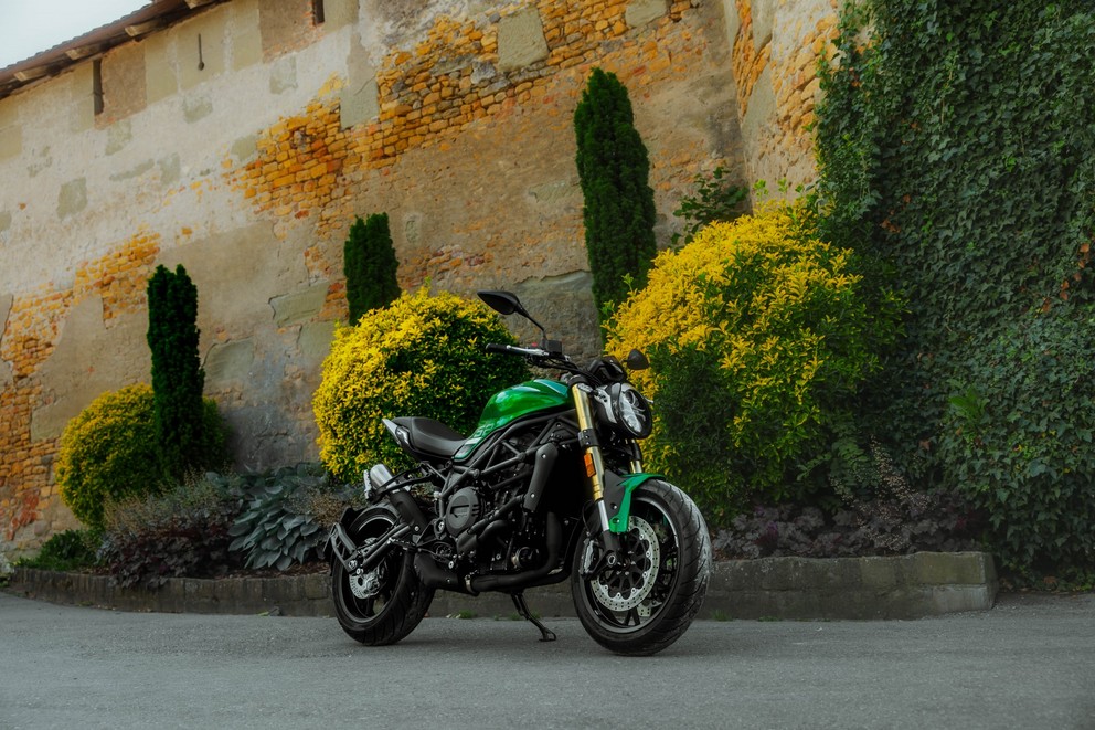 Benelli 752 S - 2024 Yılında Batı İsviçre'de Test - Resim 25