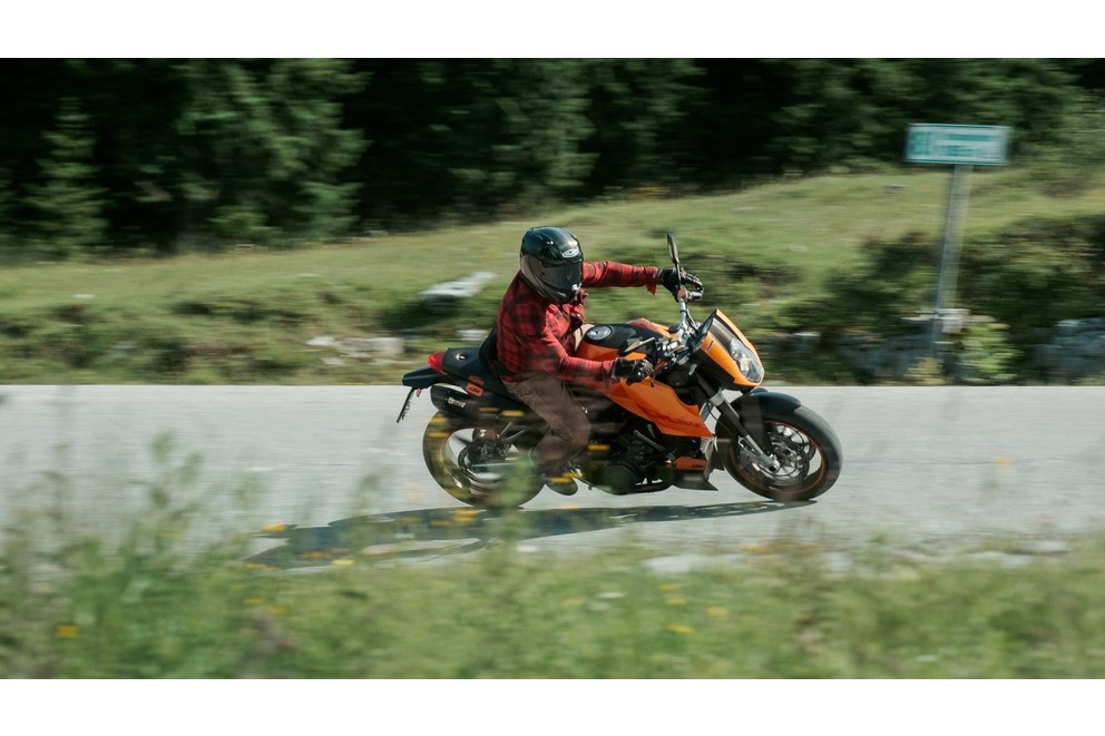 KTM 990 Super Duke 2006 - Obraz 48